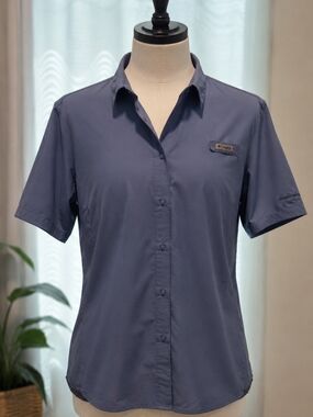 Columbia Women’s Short Sleeve Button-Up Shirt - Blue